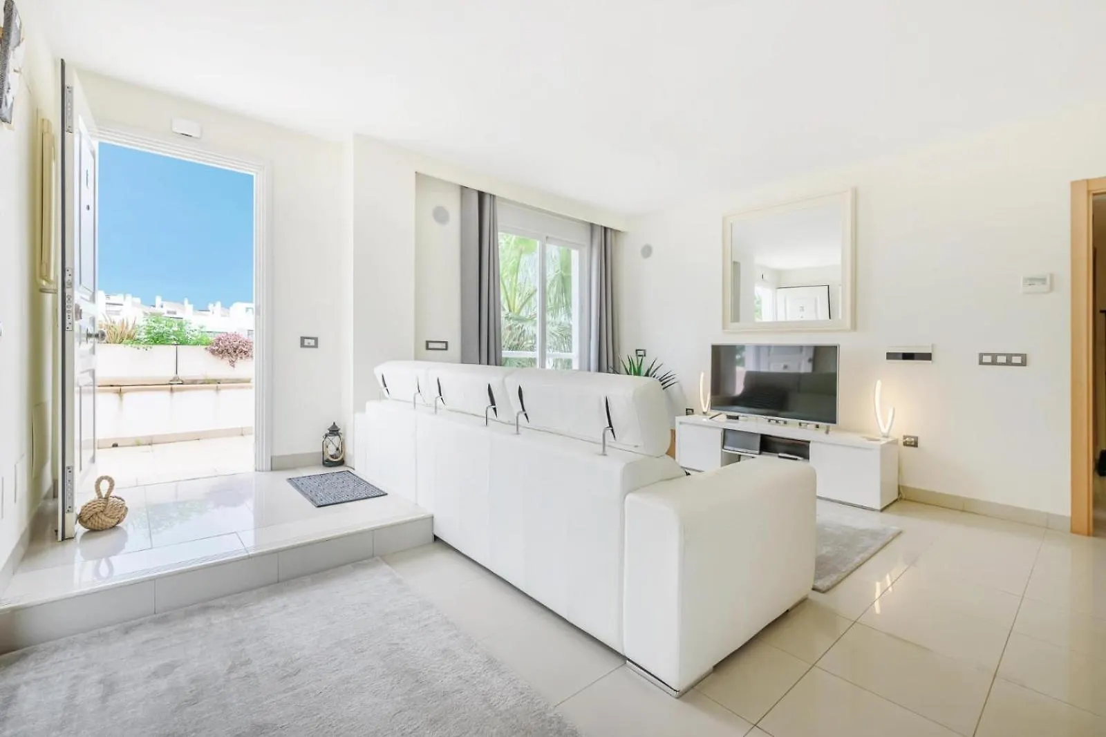 Cortijo Del Mar Penthouse Apartment Estepona