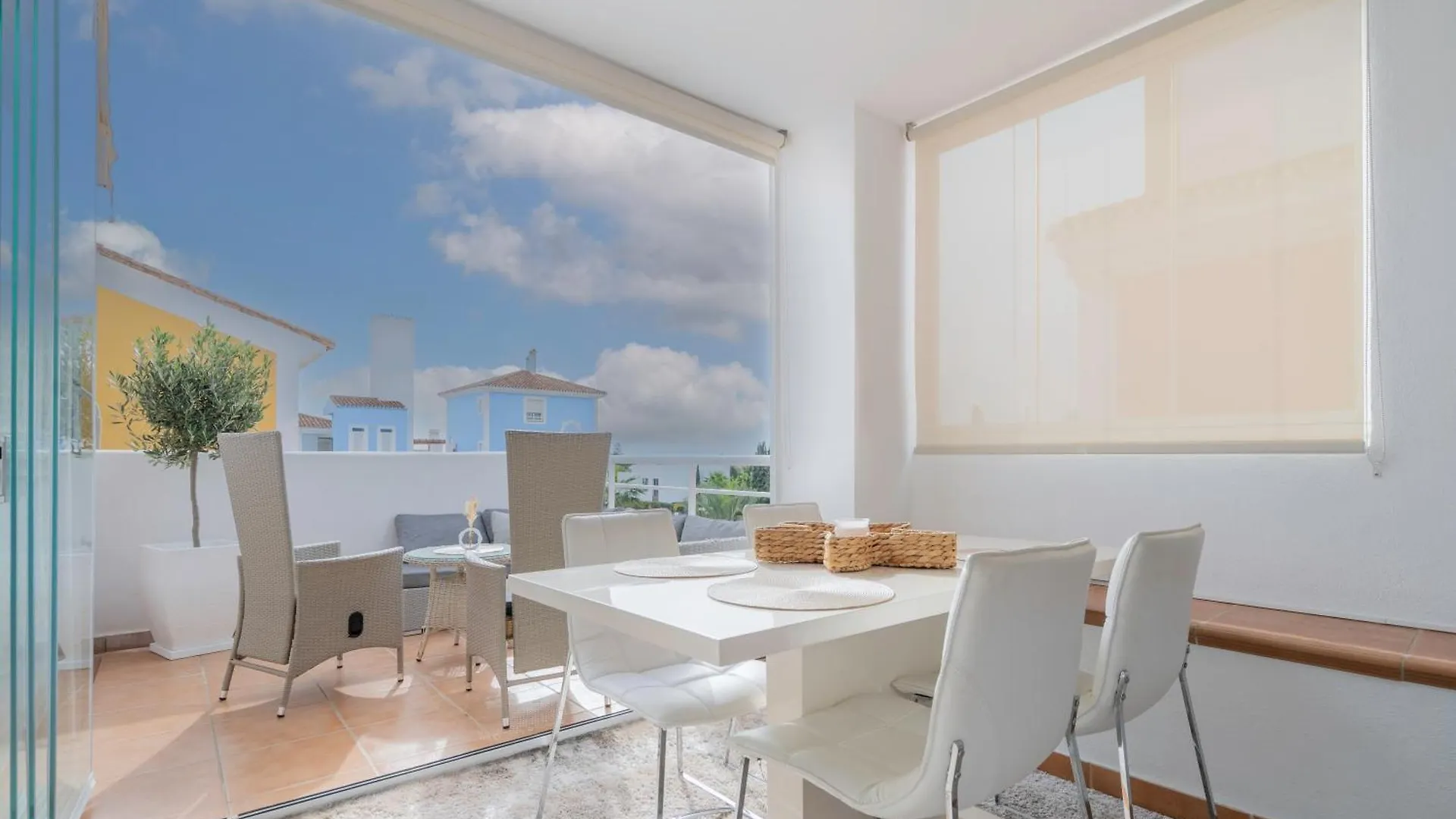 Cortijo Del Mar Penthouse Apartment Estepona 0*,  Spanien