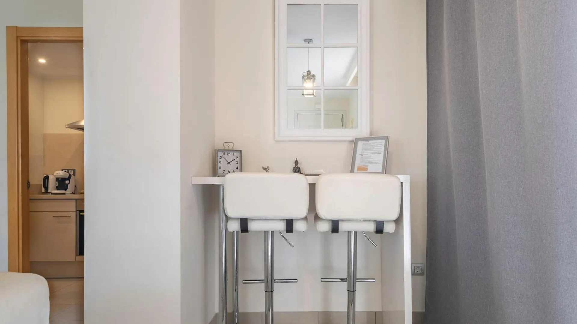 Cortijo Del Mar Penthouse Apartment إِستيبونا